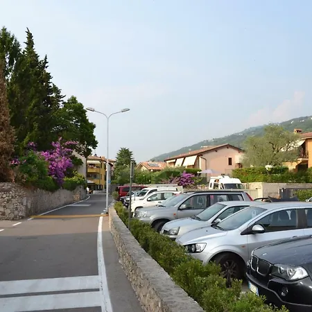 In Centro A Apartmán Torri Del Benaco