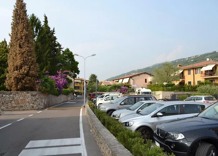 In Centro A Appartement Torri Del Benaco